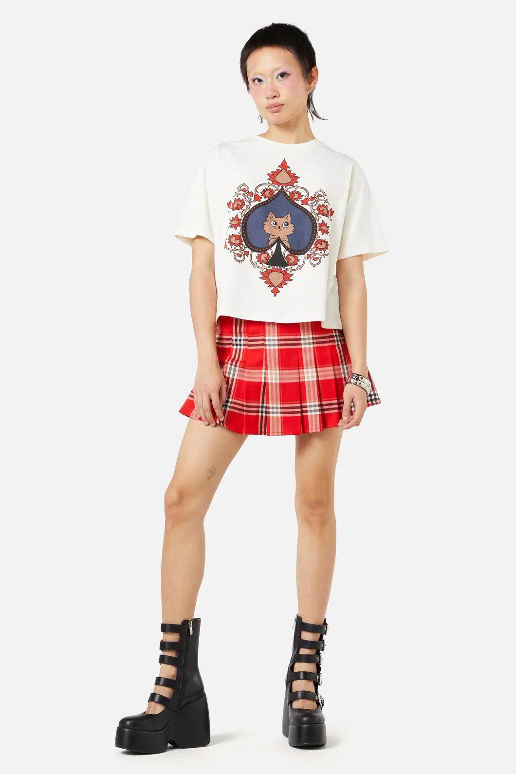 Queen Of Cats Placement Tee