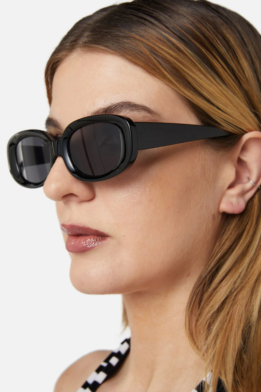 Oval Frame Sunglasses