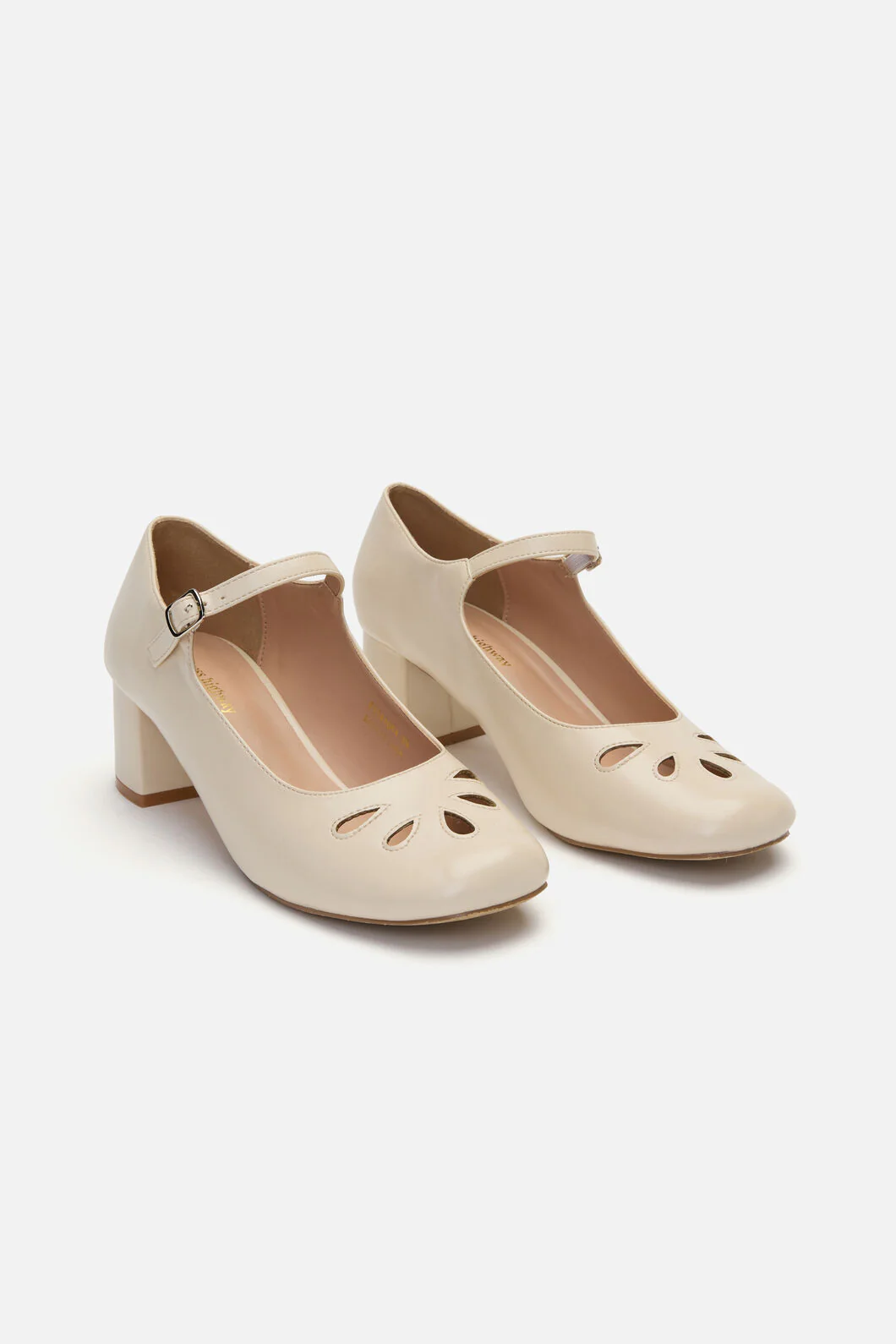 Cream Vintage Heel