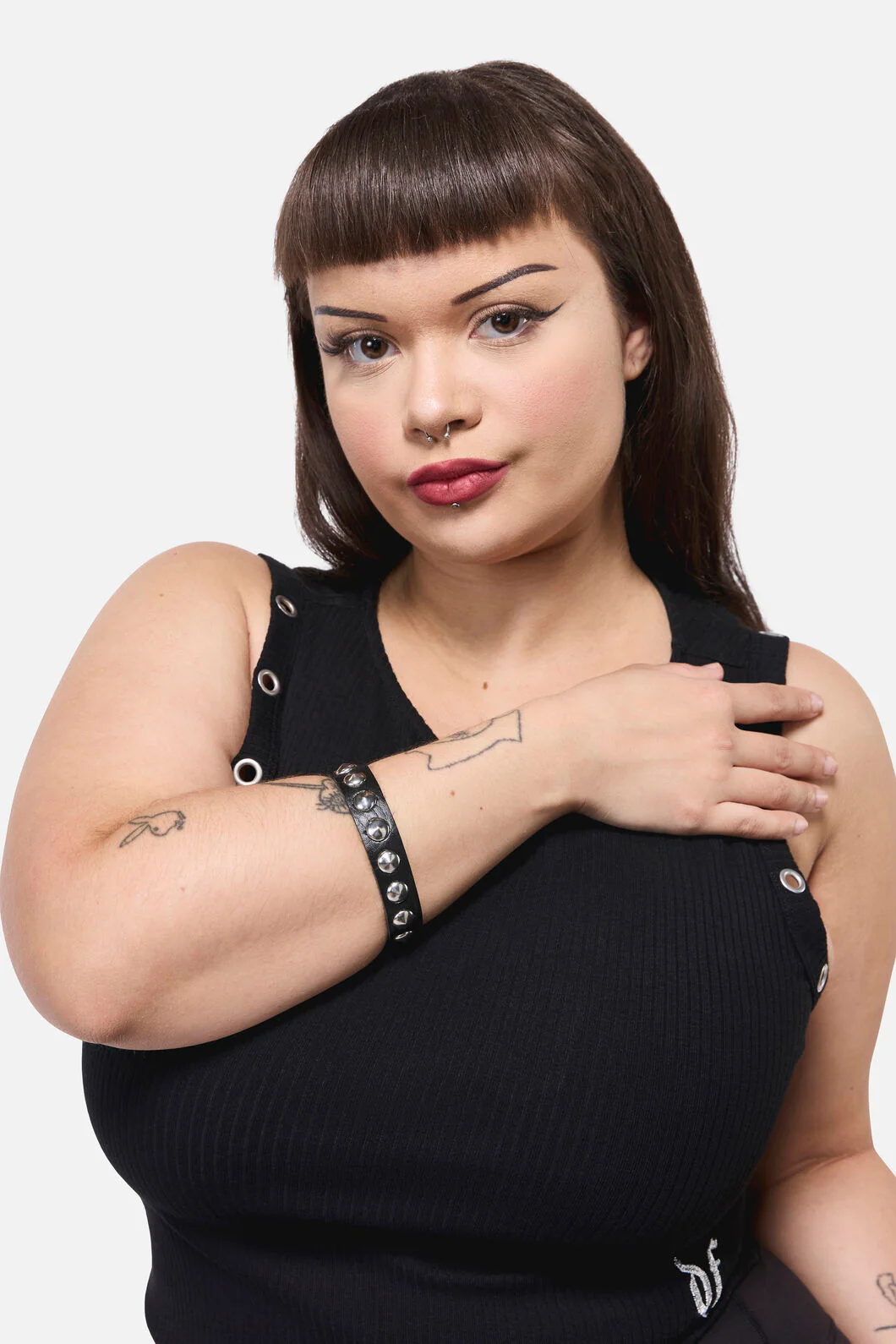 Round Stud Wrist Band