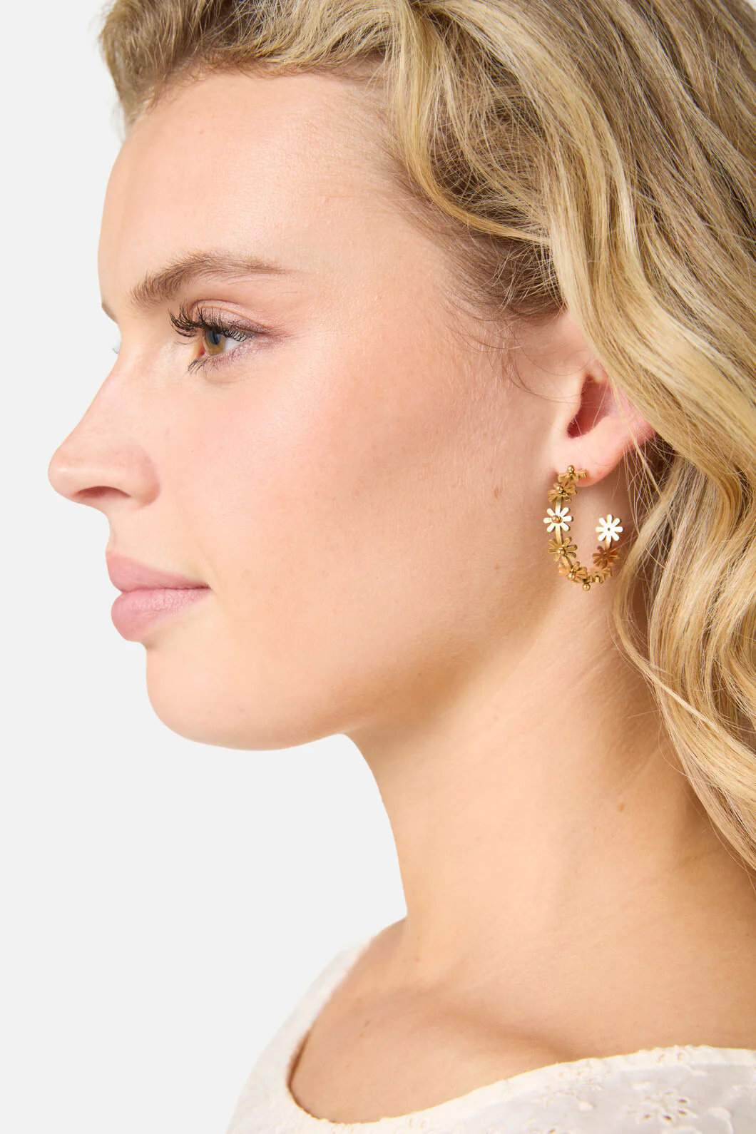 Daisy Hoop Earrings
