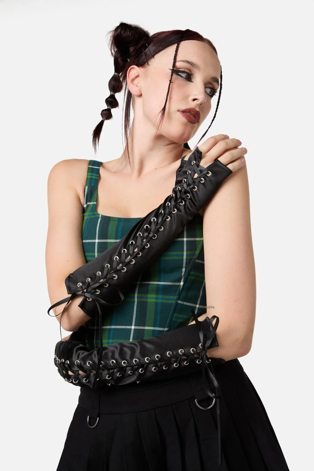 Laced Fingerless Gloves