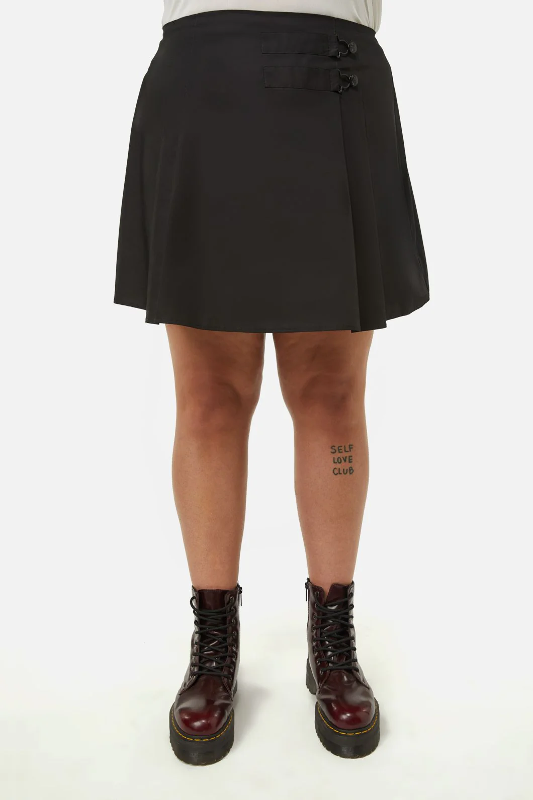 Curve Field Work Pleated Skirt