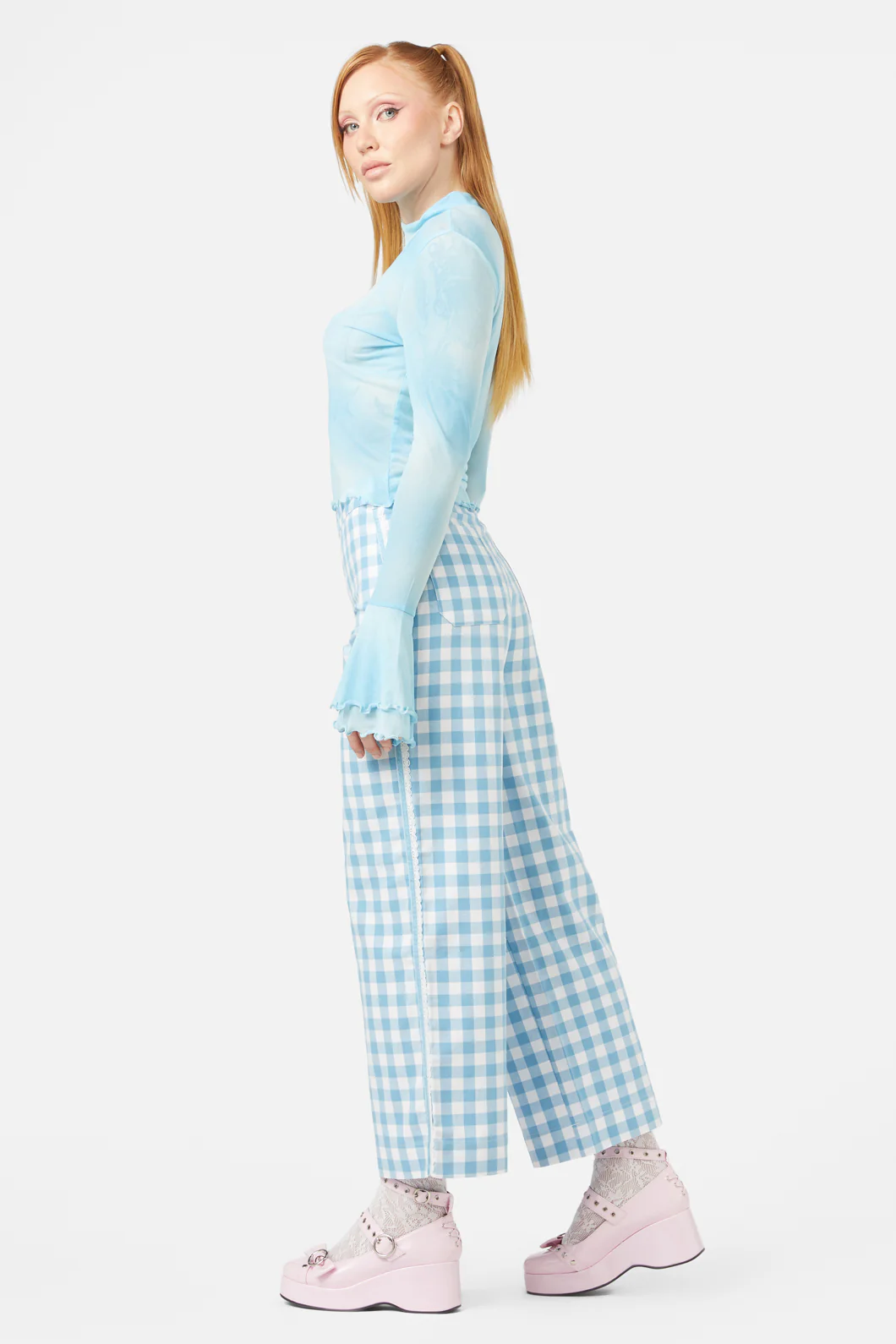 Sky Gradient Mesh Top