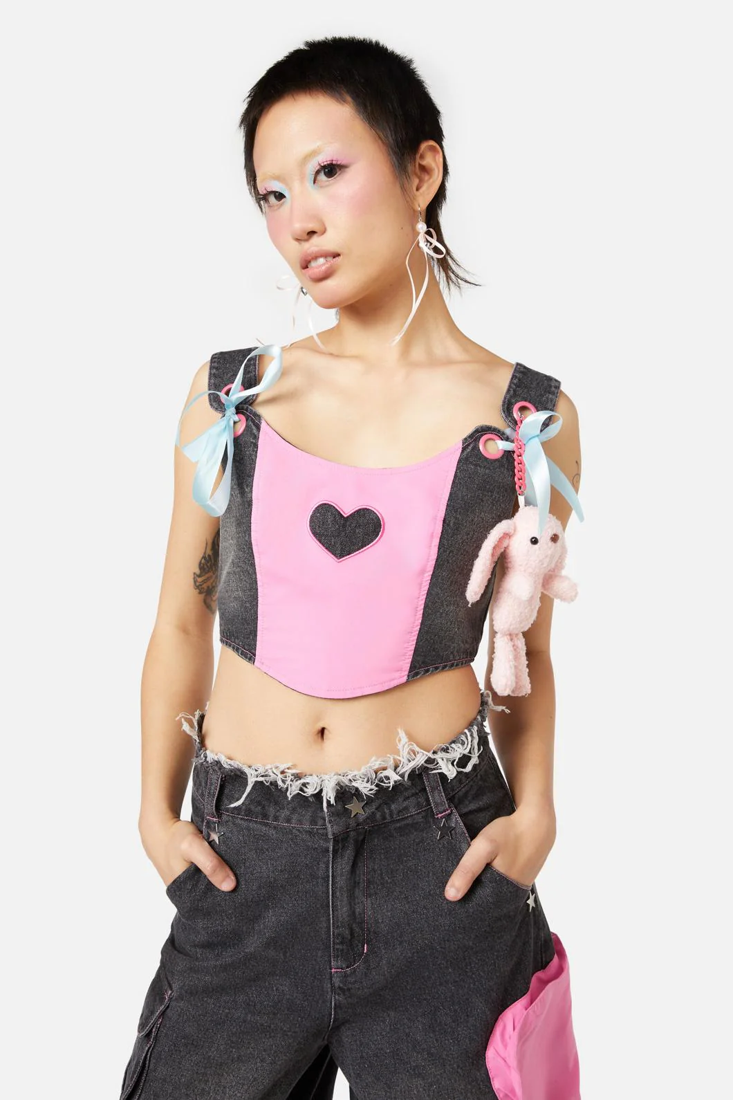 Like Its Magnetic Corset