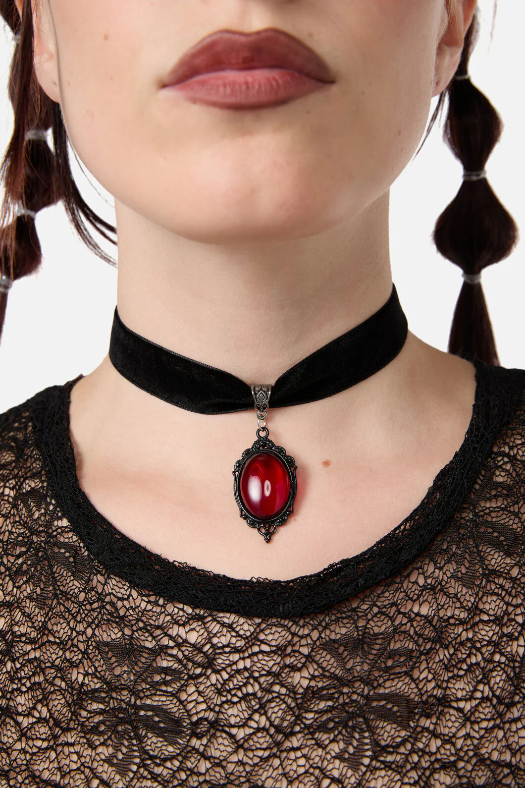 Fable Velvet Ornate Choker