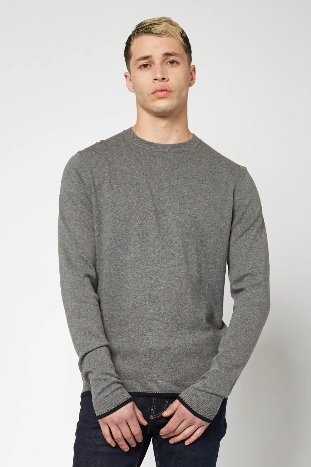 Tip Edge Knit