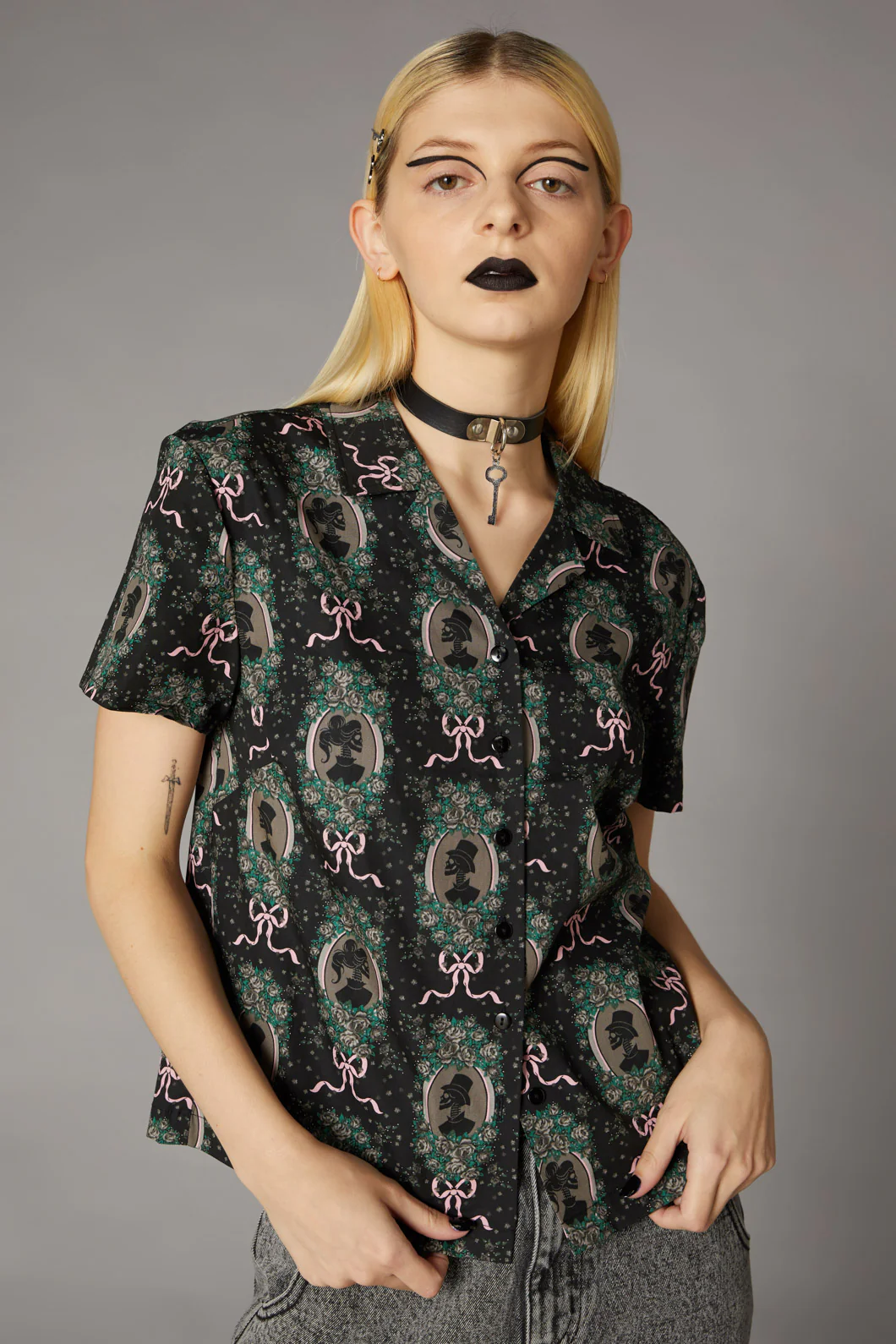Spooky Cameo Print Blouse
