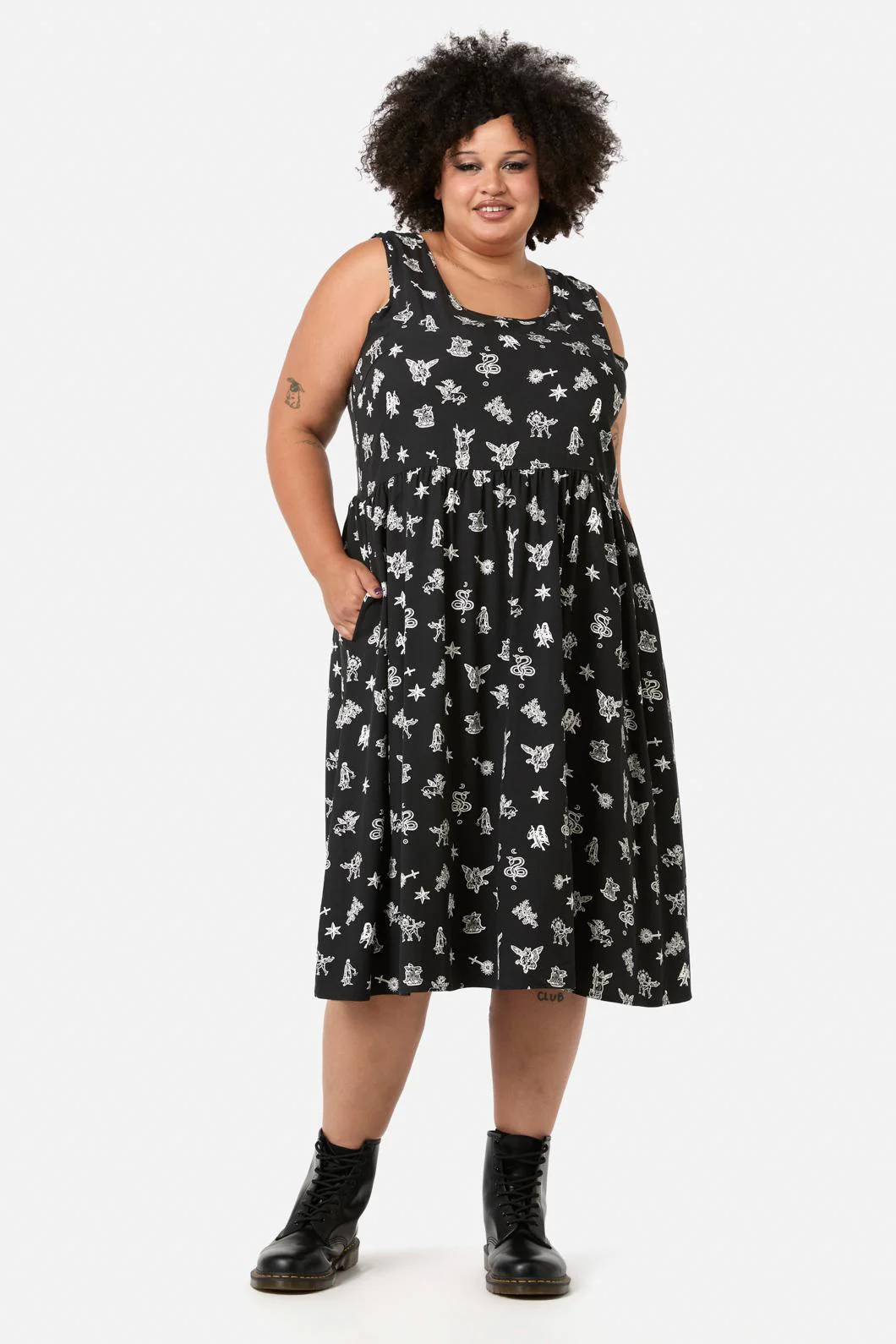 Curve Darc Printed Midi Dress
