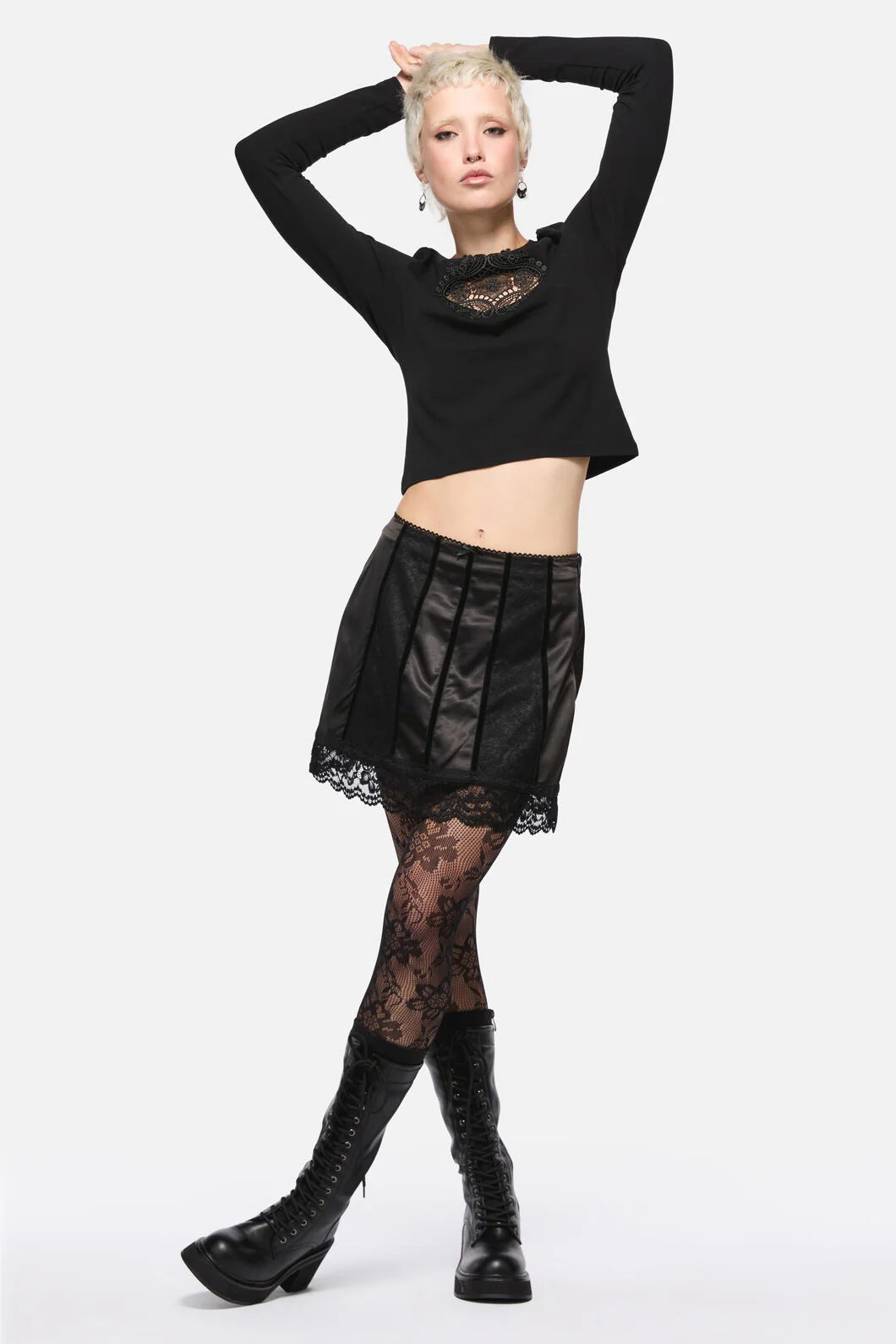 Forgotten City Lace Trim Skort