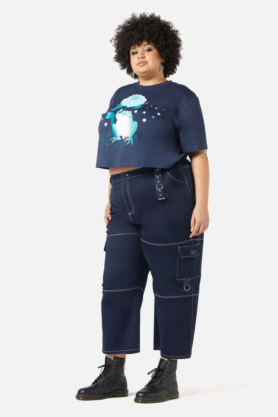 Curve Nocturnal Frog Tee