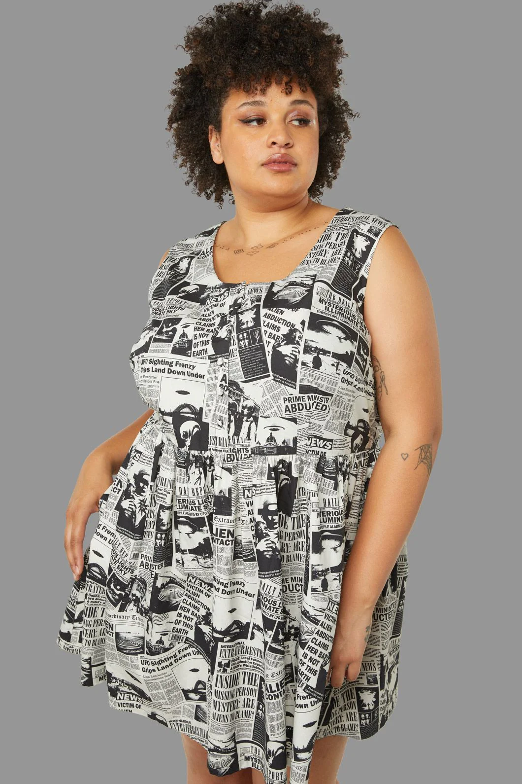 Curve Extraterrestrial Dress