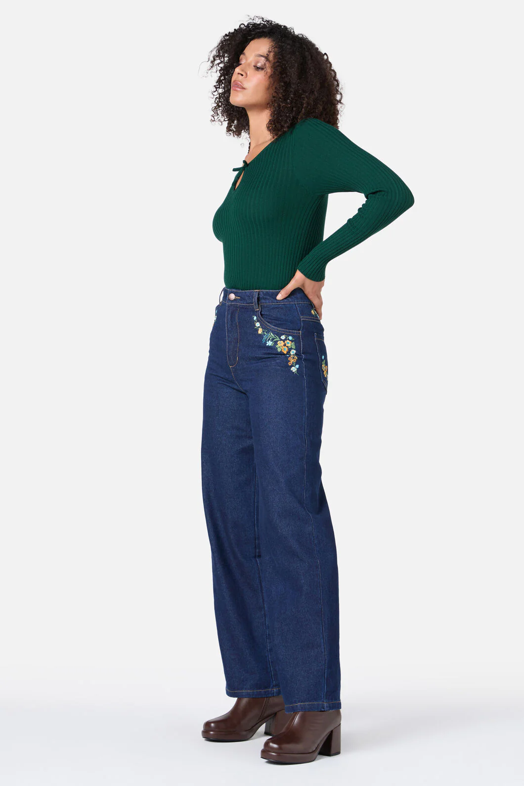 Ada Embroidered Jean