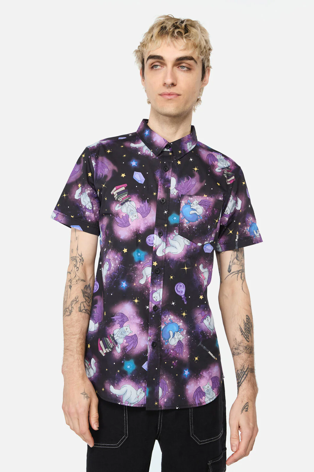 Witches Familiar SS Shirt