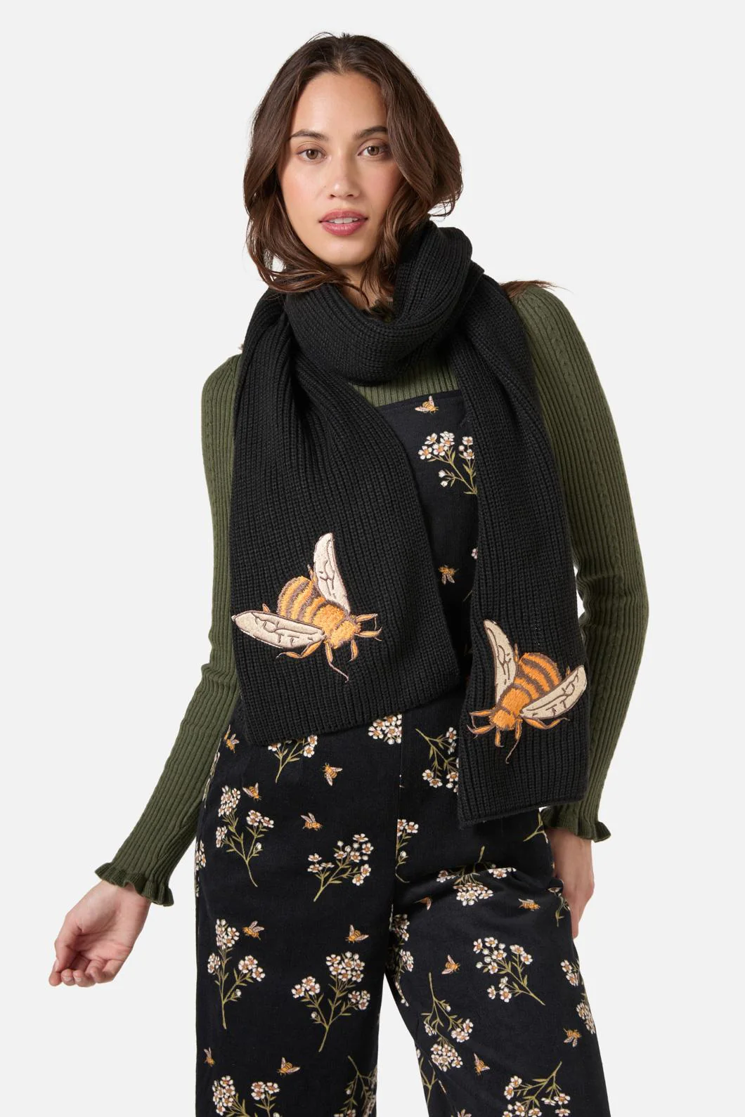 Bee Knit Scarf