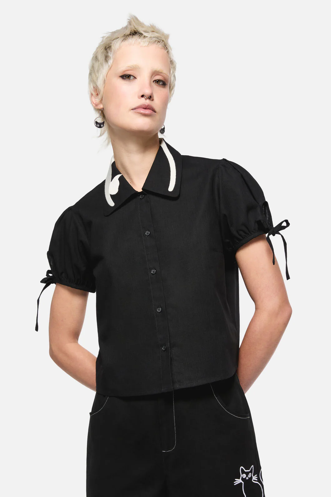 Catkins Collar Blouse