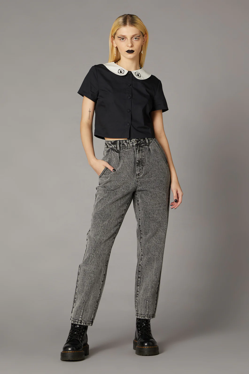 Cameo Embroidered Blouse