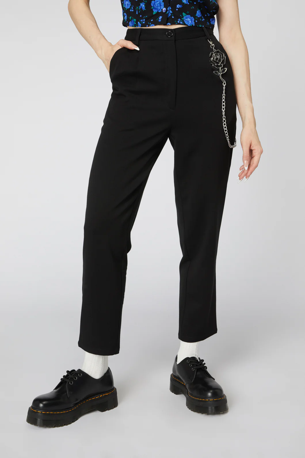 Le Rose Chain Pleated Pant