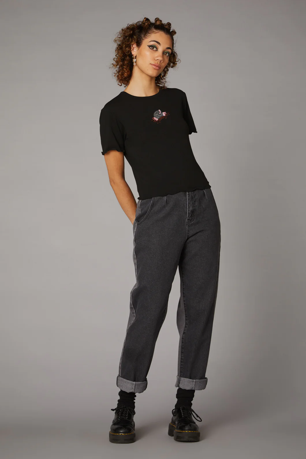 Mole Embroidered Tee