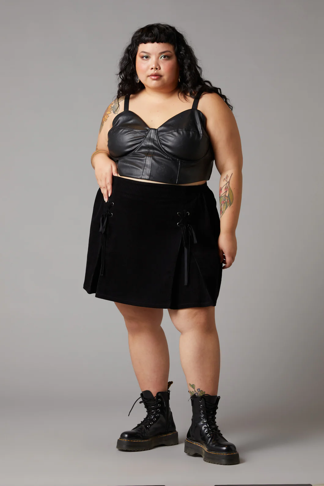 Curve Flamin Embossed Pu Corset