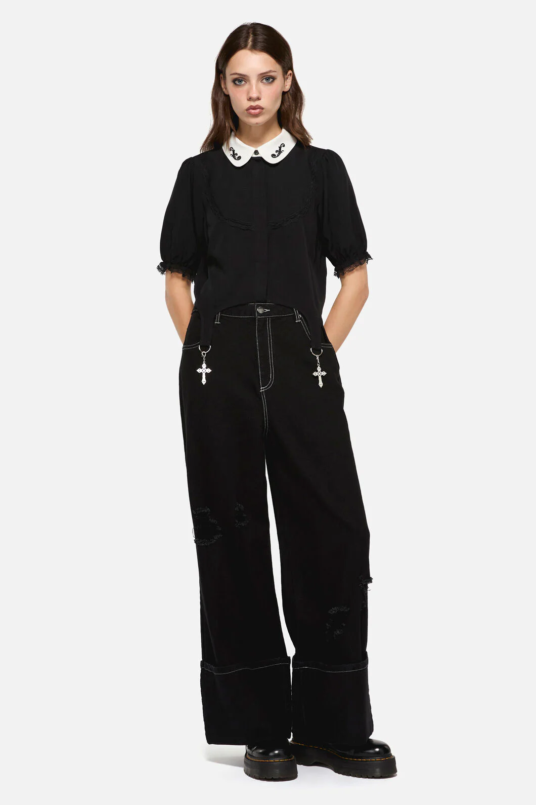 Little Bitter Maid Crop Blouse