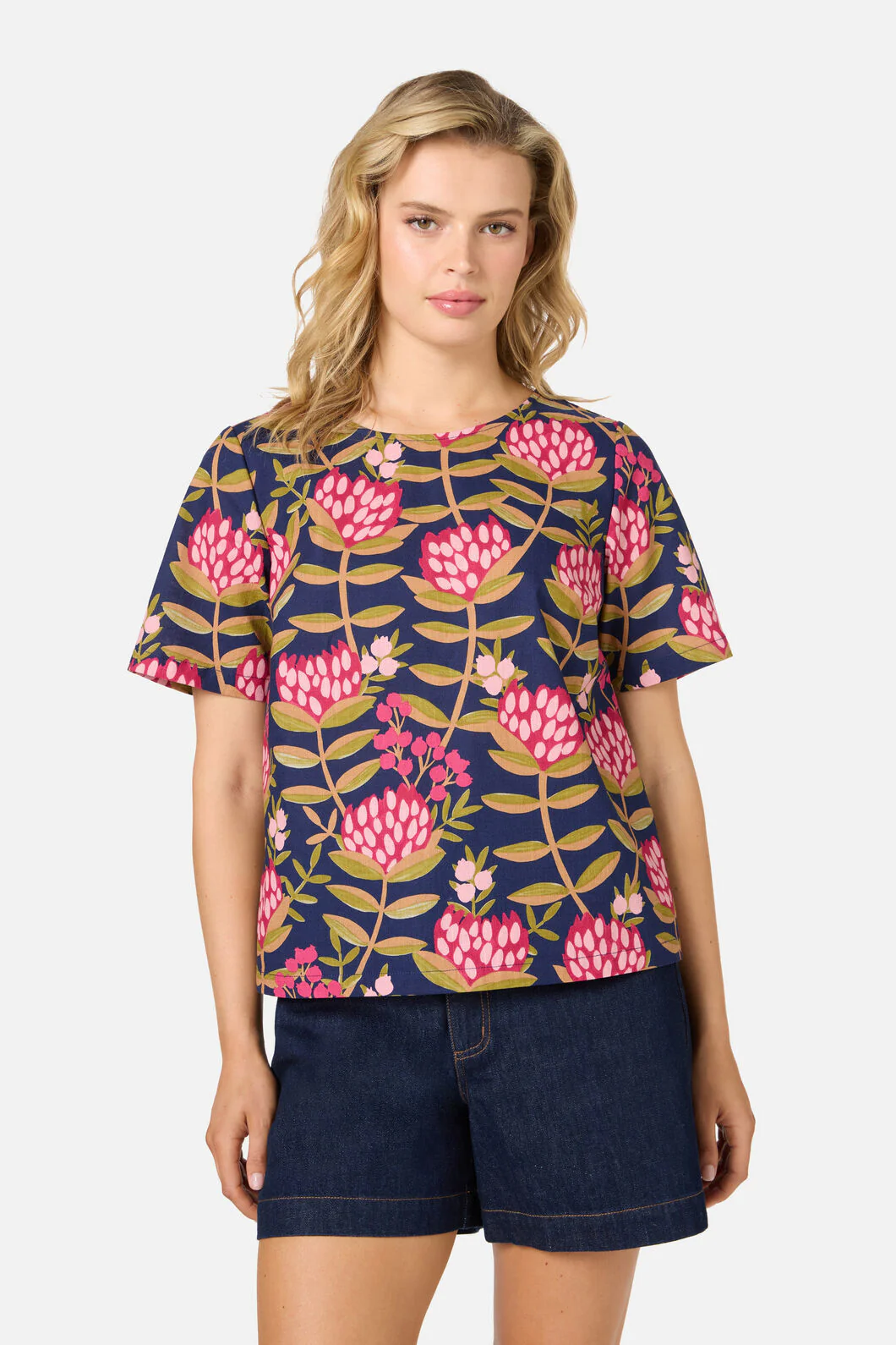Protea Flower Short Sleeve Top