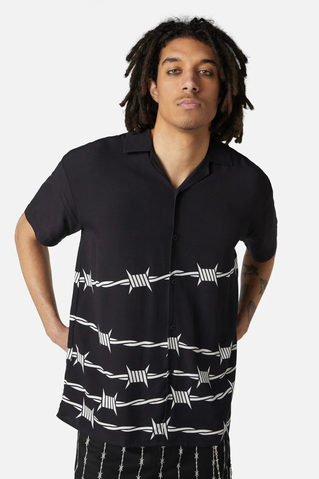 Barbed Wire Border SS Shirt