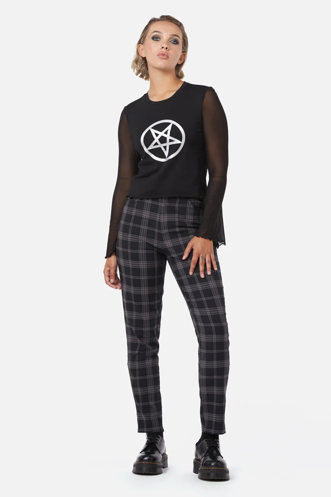 Pentagram Contrast Mesh Top