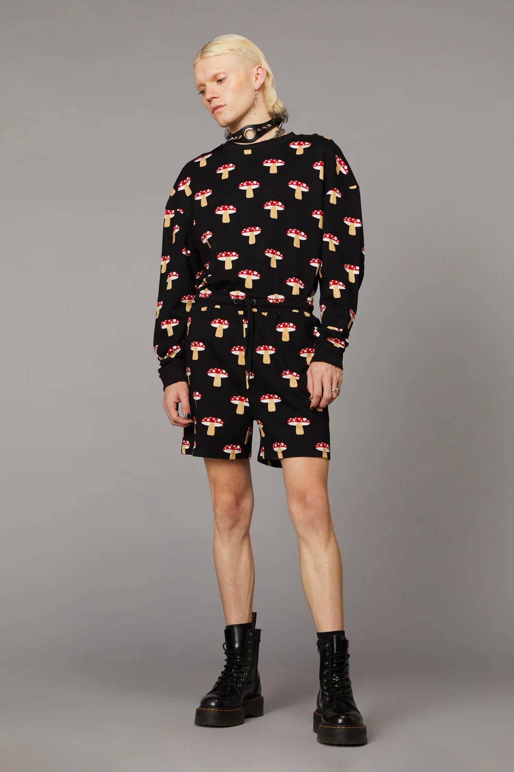 Mushroom Print Short