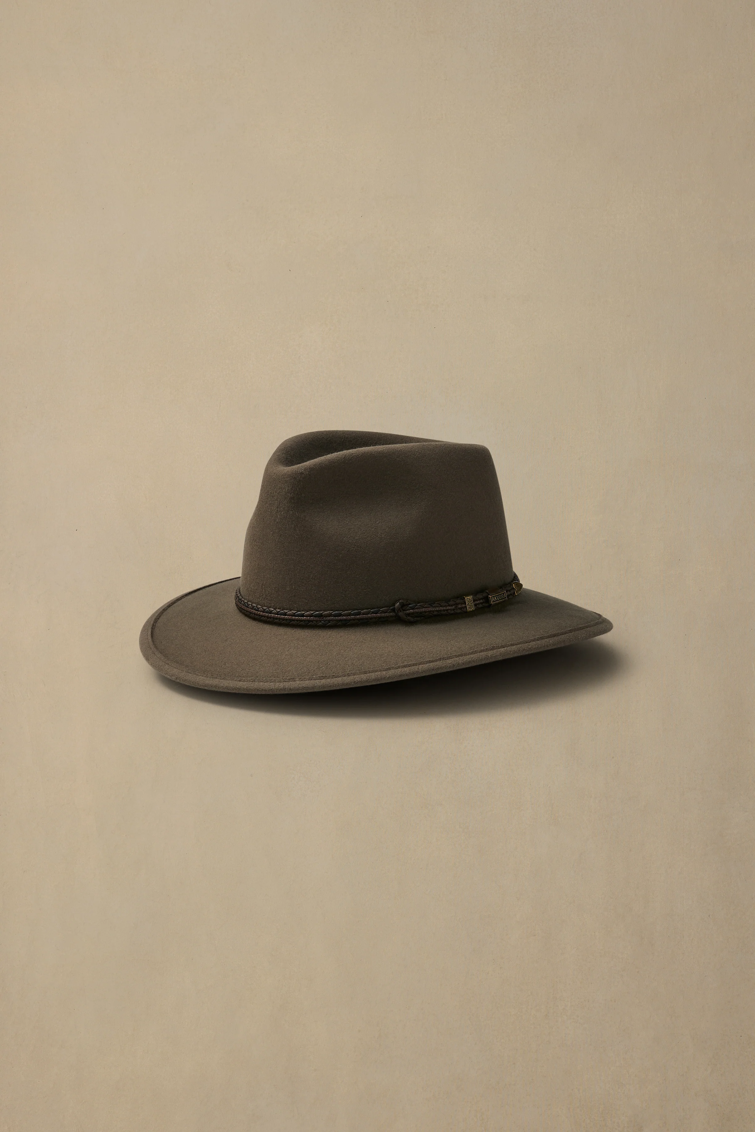 Traveller Regency Fawn