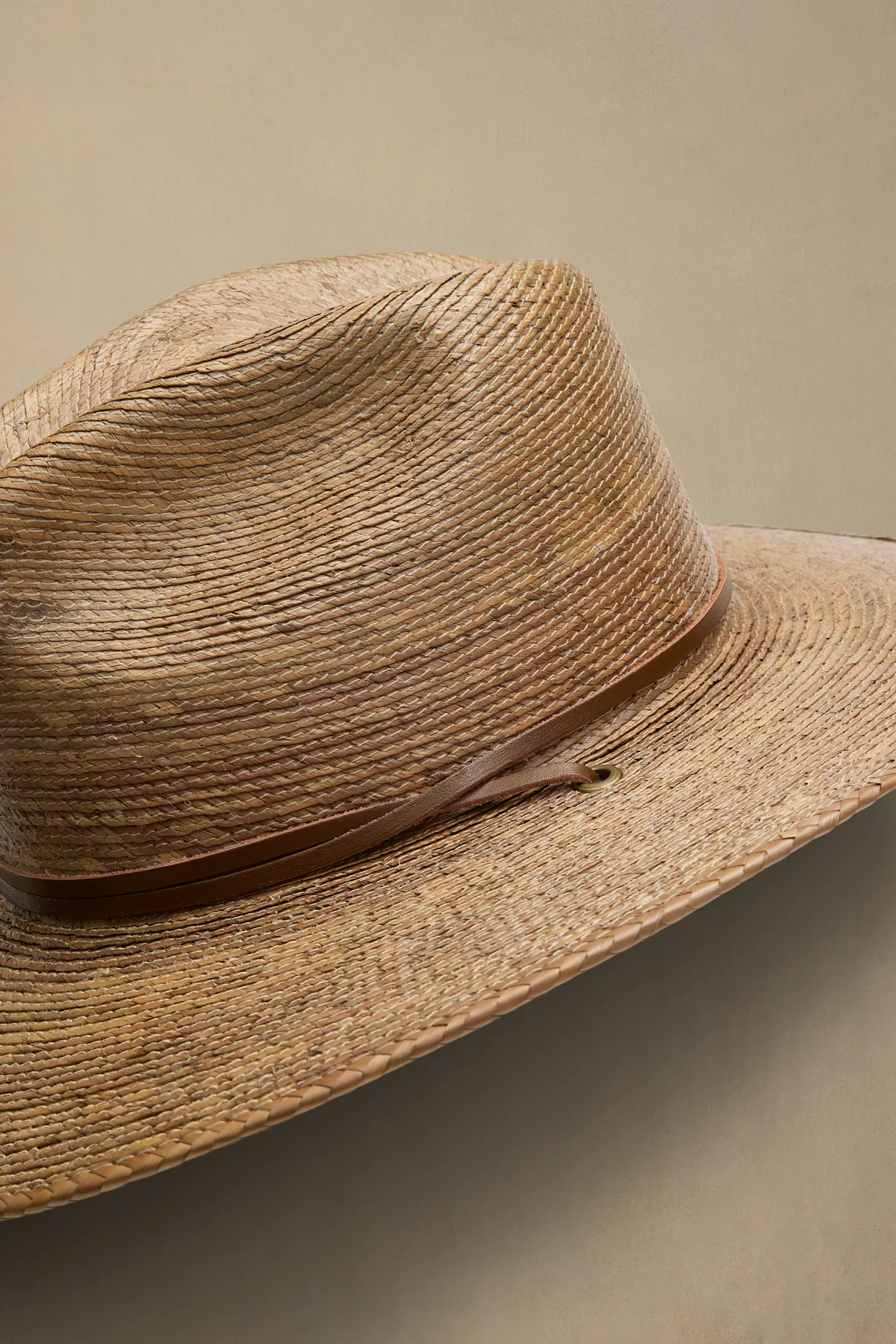 Nomad Extra Dark Toast