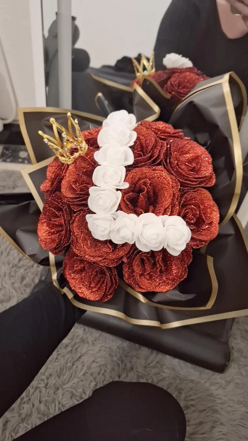 💕Personalized DIY Glittery Eternal Rose Bouquet with Initial