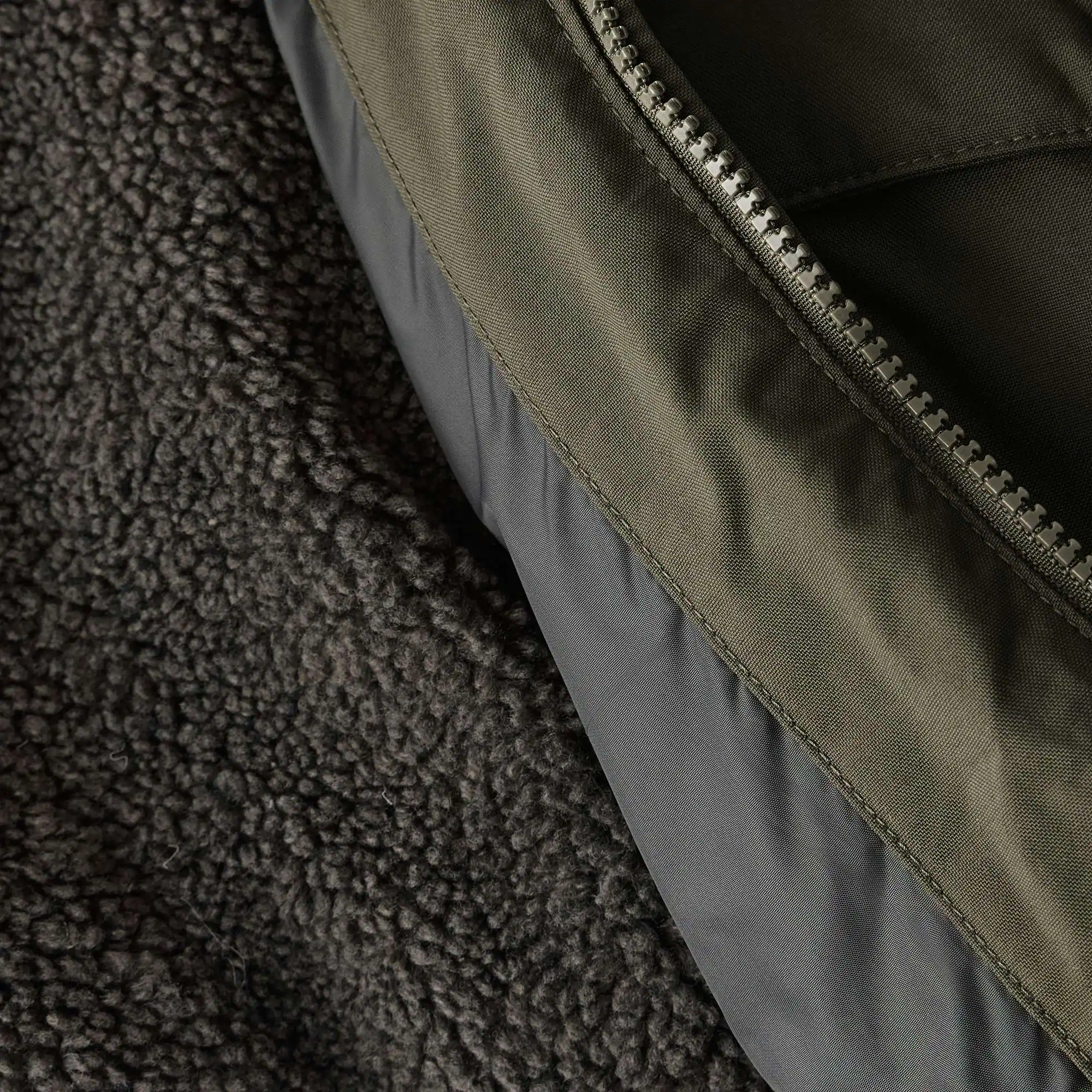 Montana Loose Fit Insulated Jacket - 4 Extreme Warmth Rating