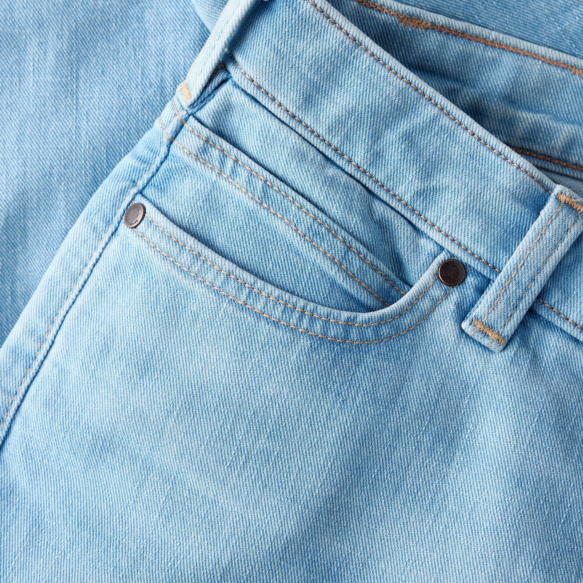 Women's Essential Jean