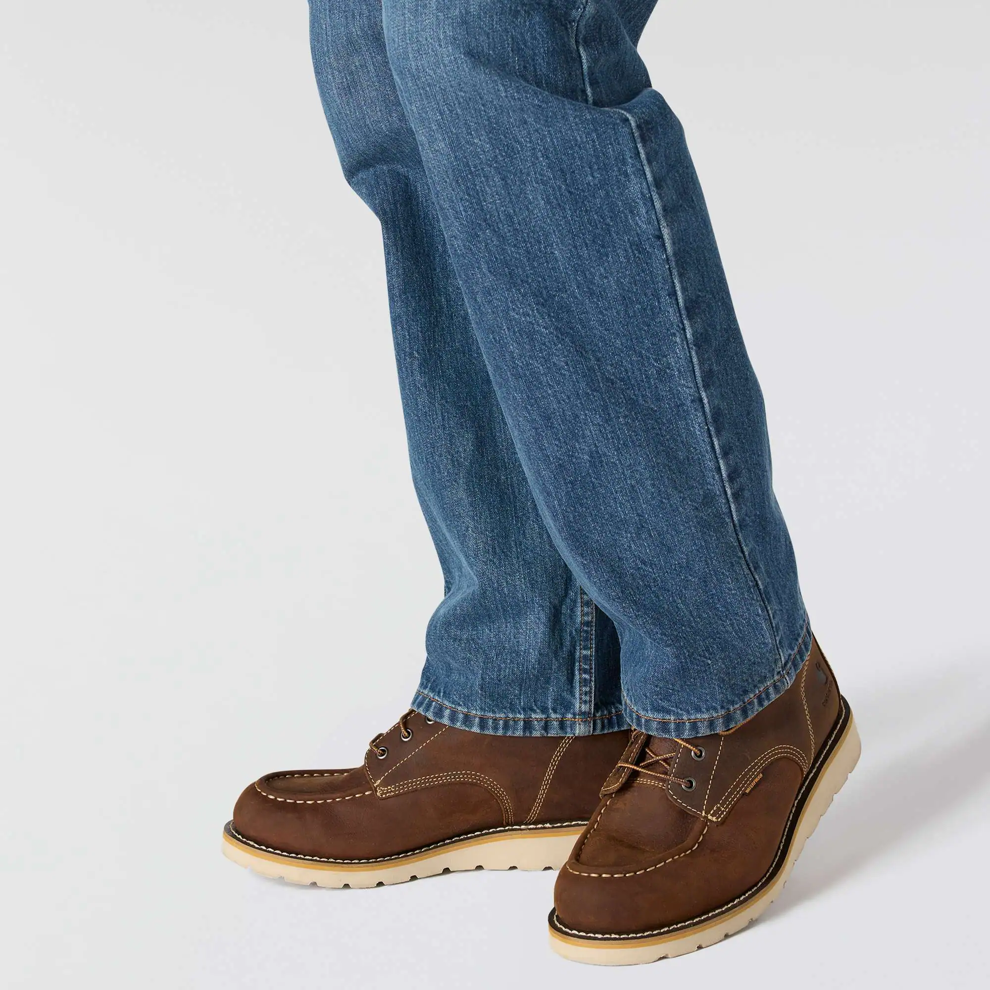 Relaxed Straight Jean