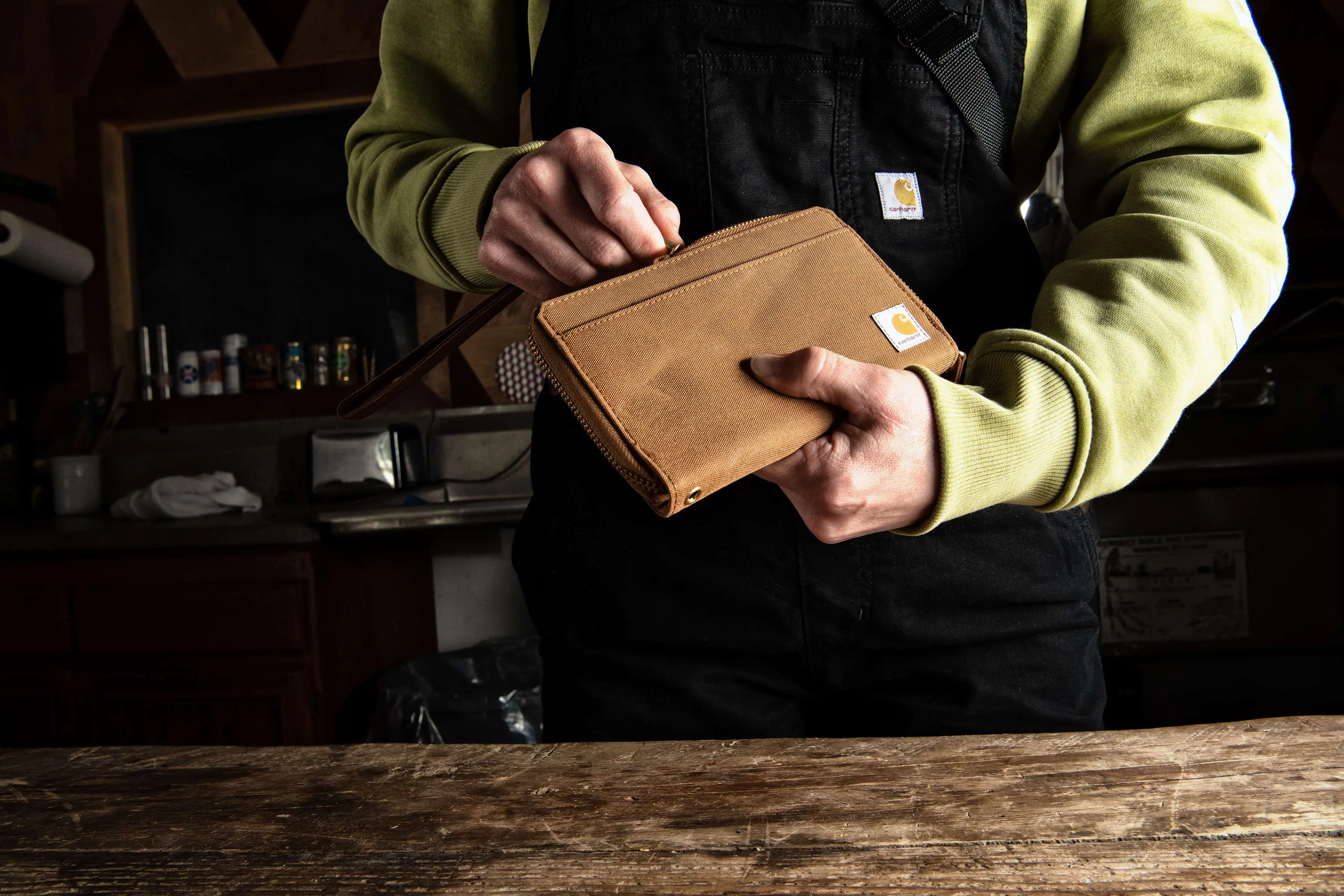 Women's Nylon Duck Lay-Flat Clutch