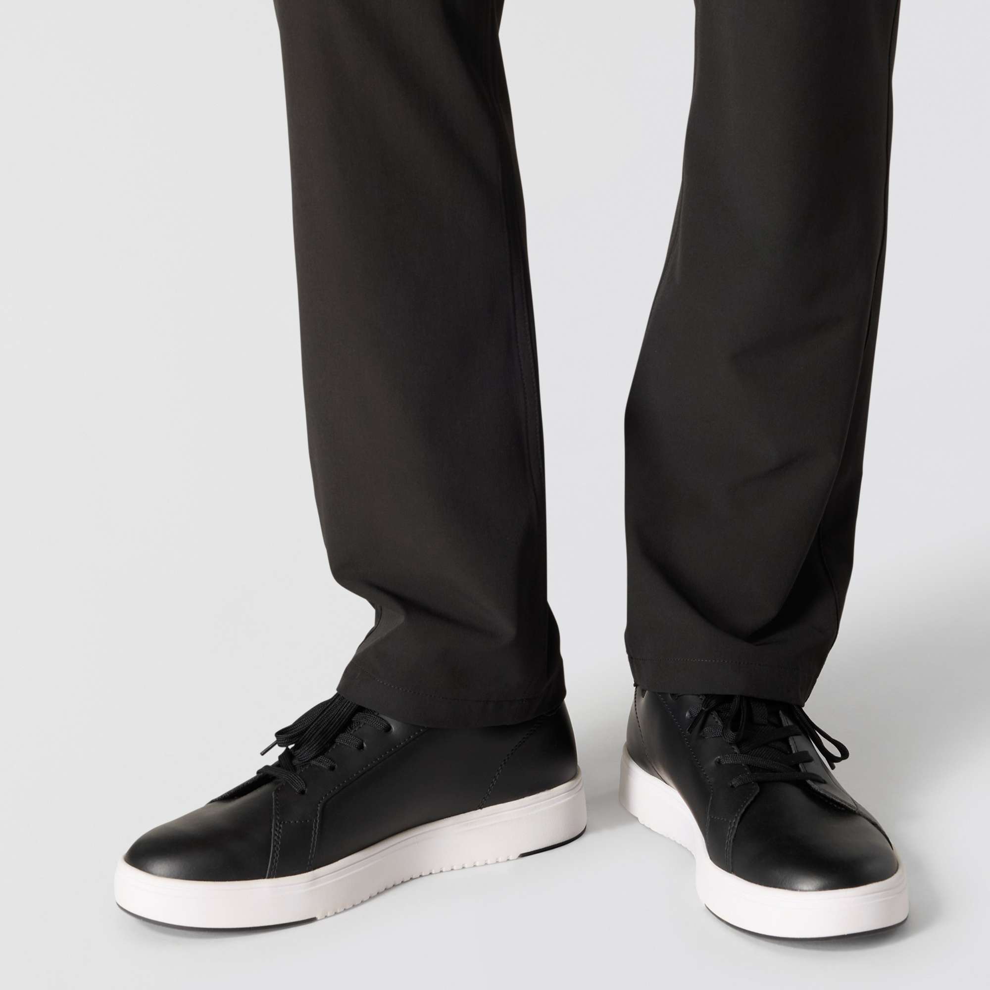 Force Sun Defender™ Lightweight Relaxed Fit Pant