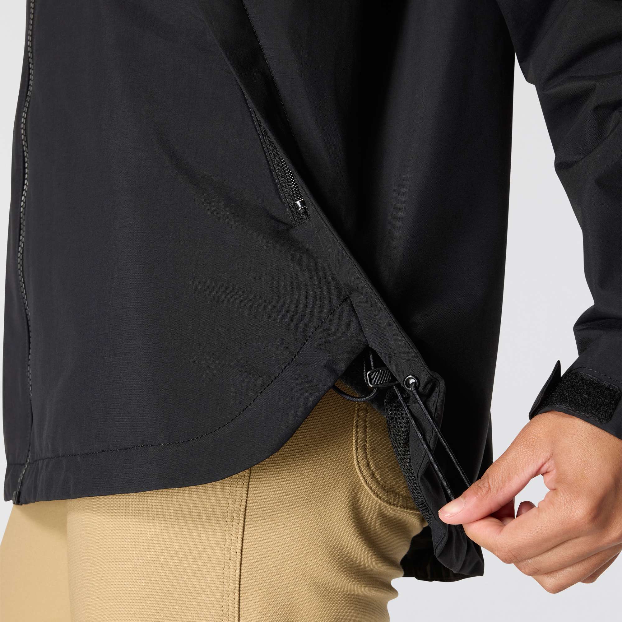 Women's Storm Defender® Loose Fit Lightweight Hooded Packable Jacket