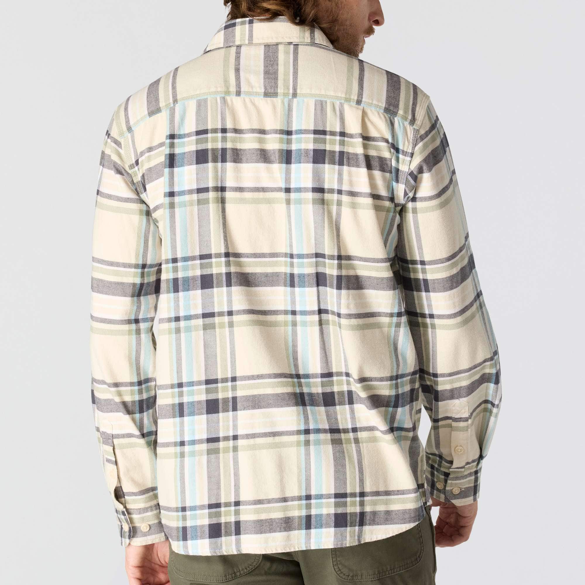 Rugged Flex™ Relaxed Fit Midweight Flannel Long-Sleeve Plaid Shirt