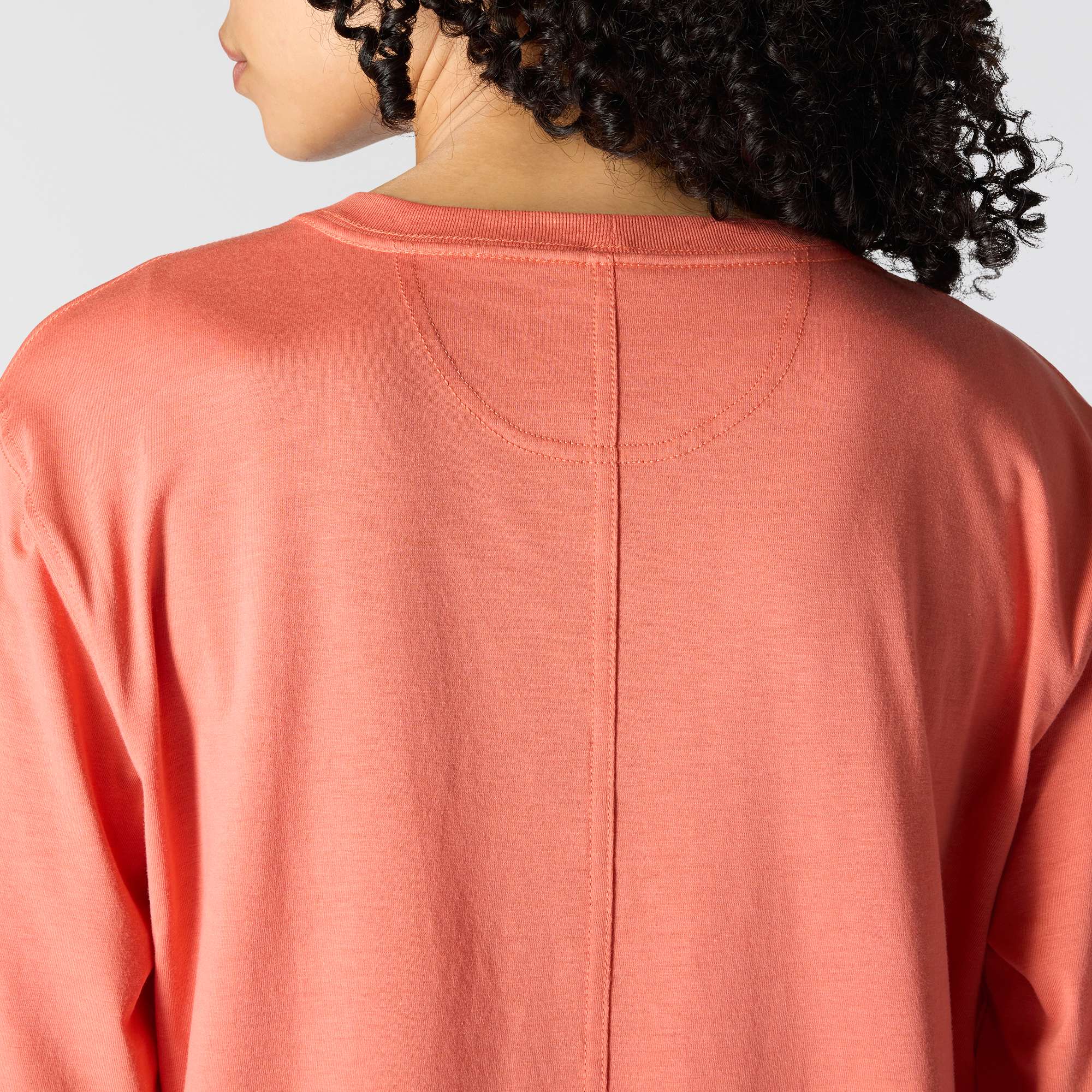 Women's TENCEL™ Fiber Series Loose Fit Long-Sleeve Crewneck Pocket T-Shirt