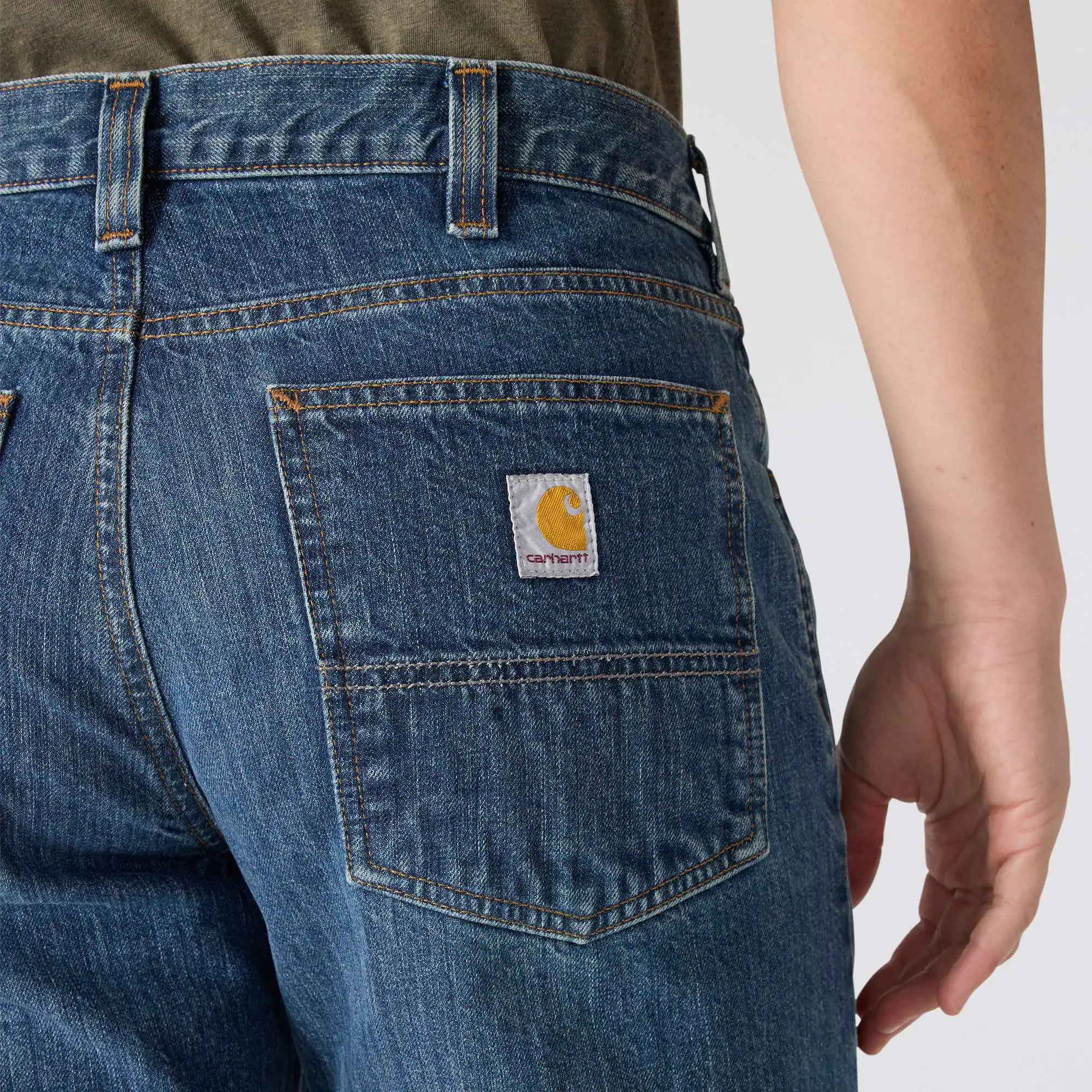 Relaxed Straight Jean