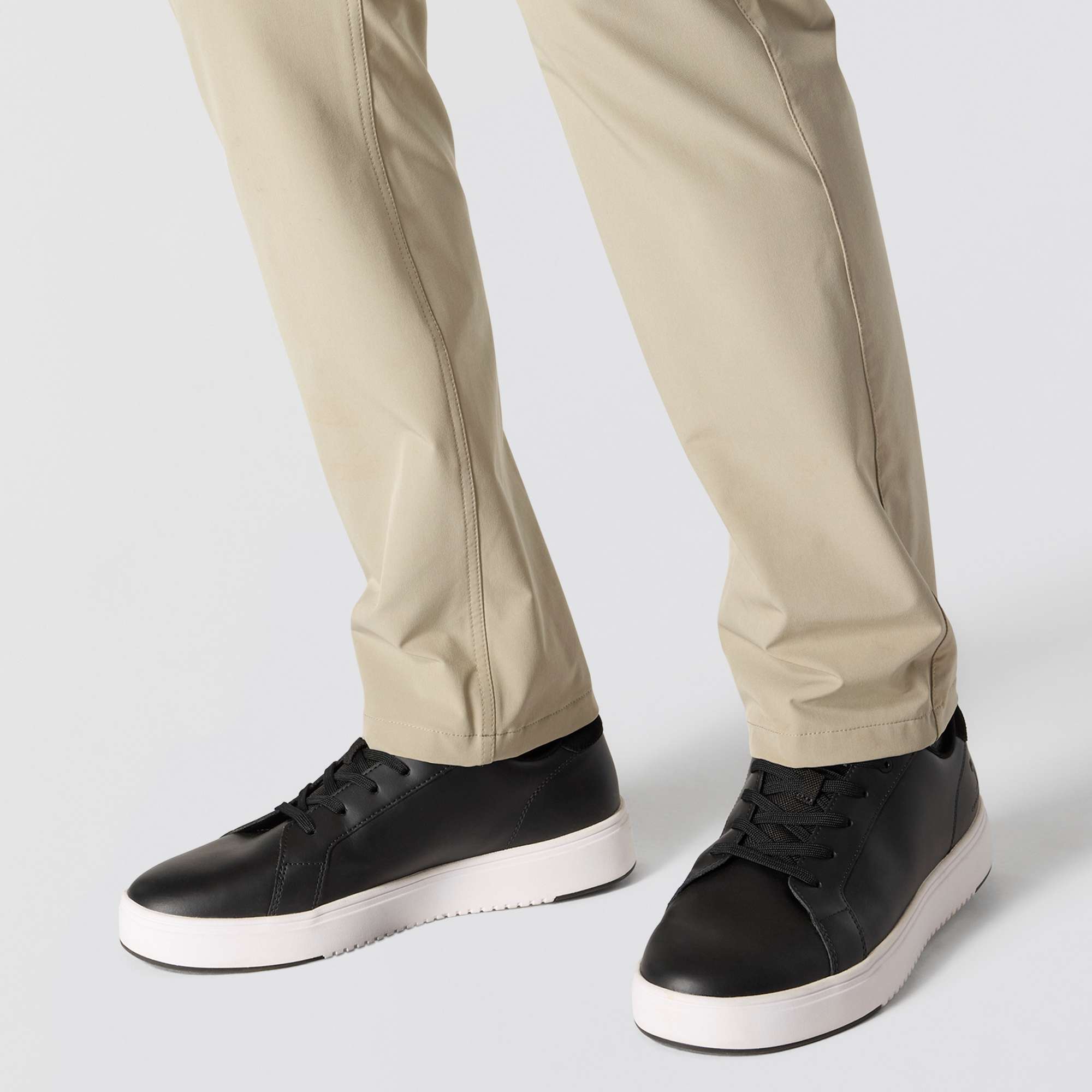 Force Sun Defender™ Lightweight Relaxed Fit Pant