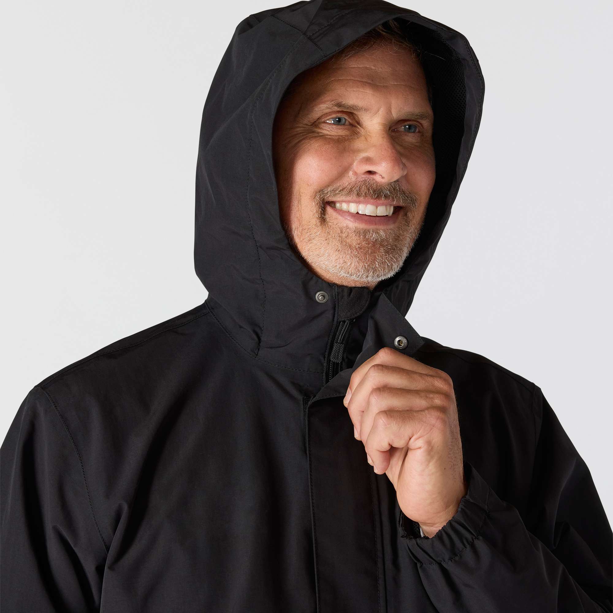 Storm Defender® Loose Fit Lightweight Jacket
