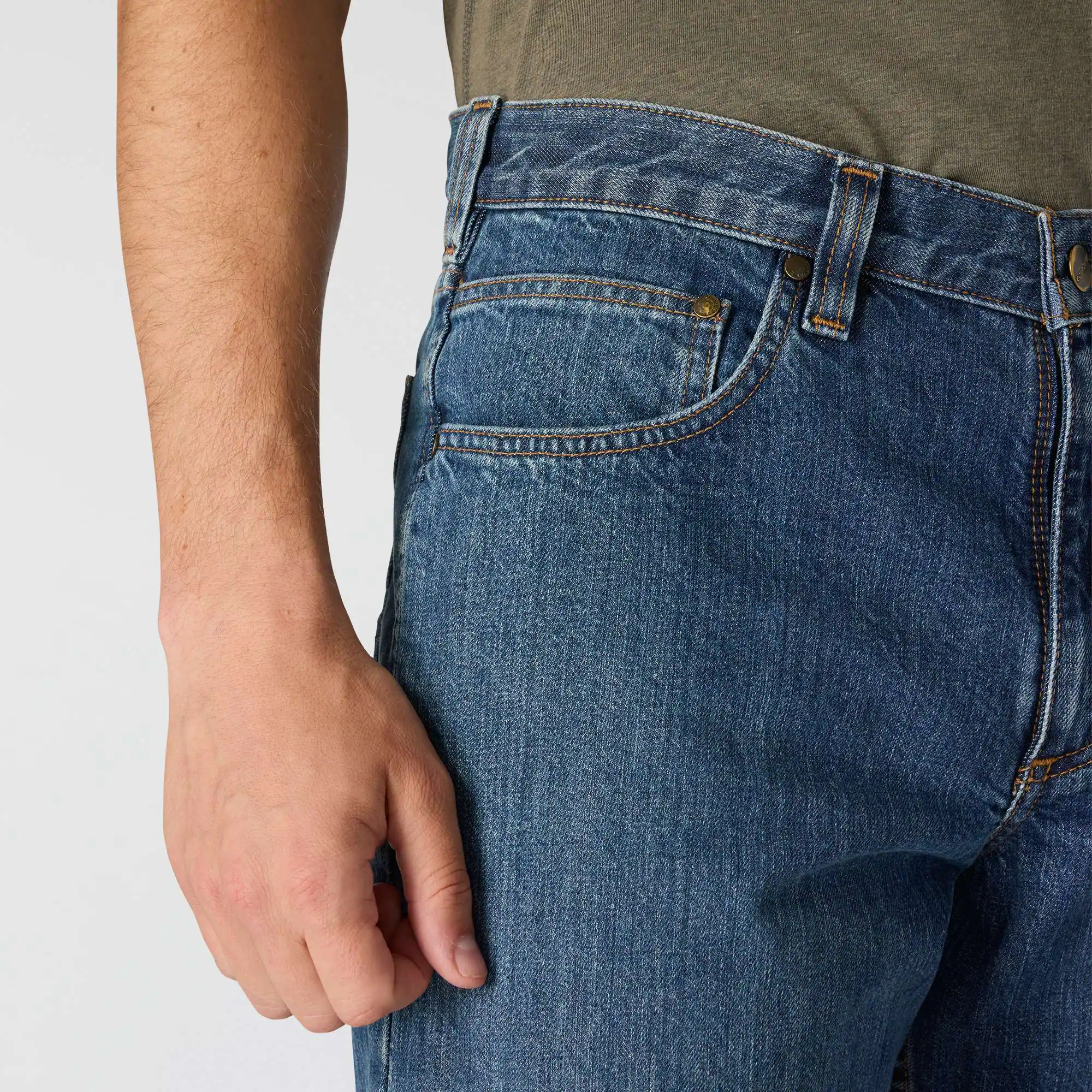 Relaxed Straight Jean