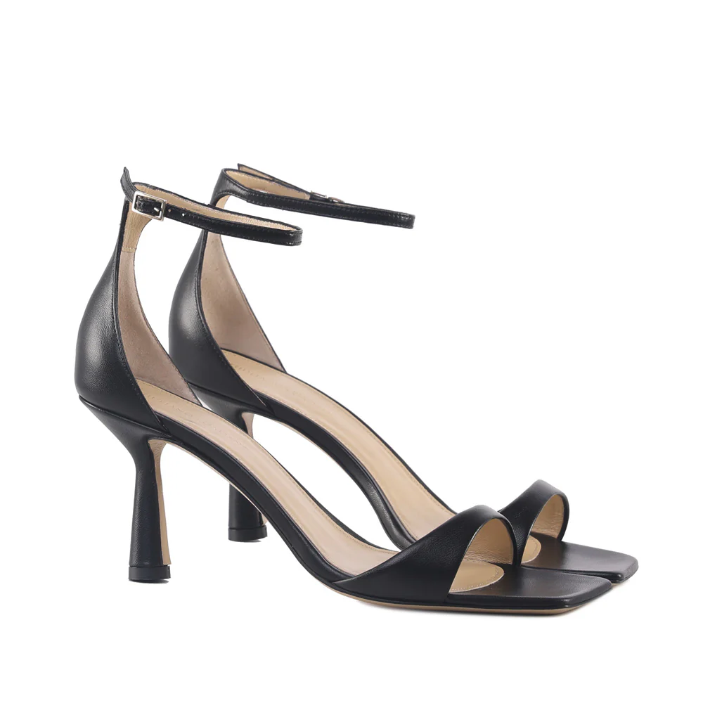 Lina | Sandals | Black