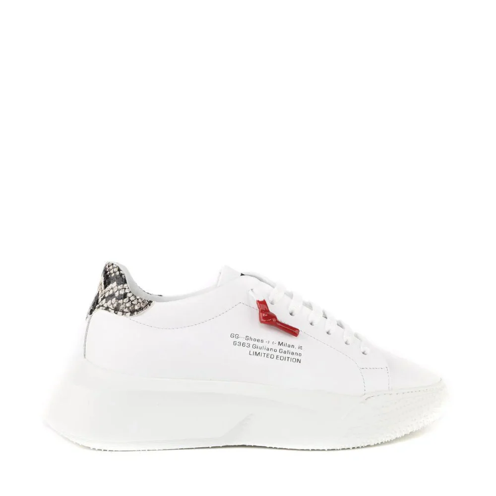 Nemesis White | Grey | Woman