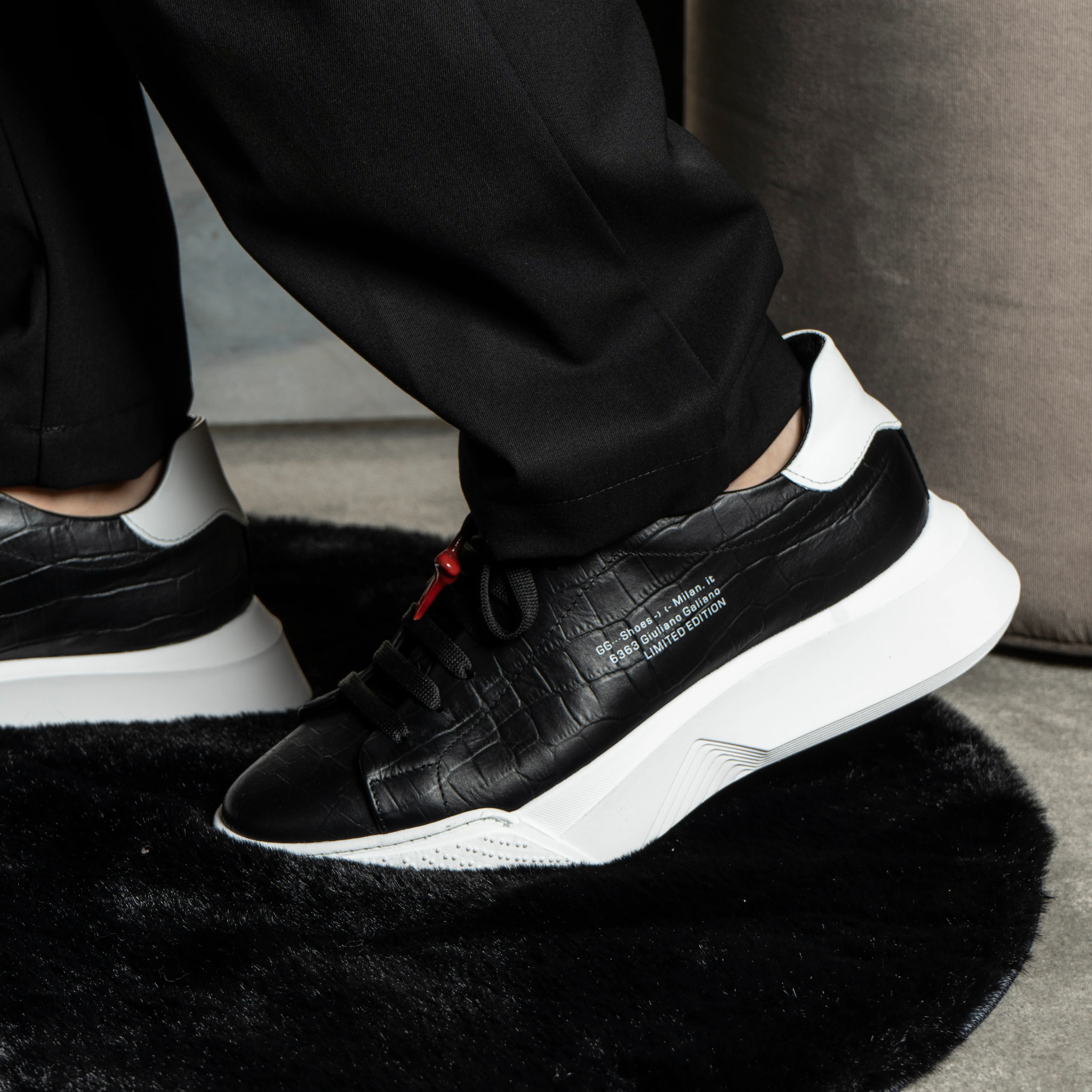 Nemesis | Croc Black