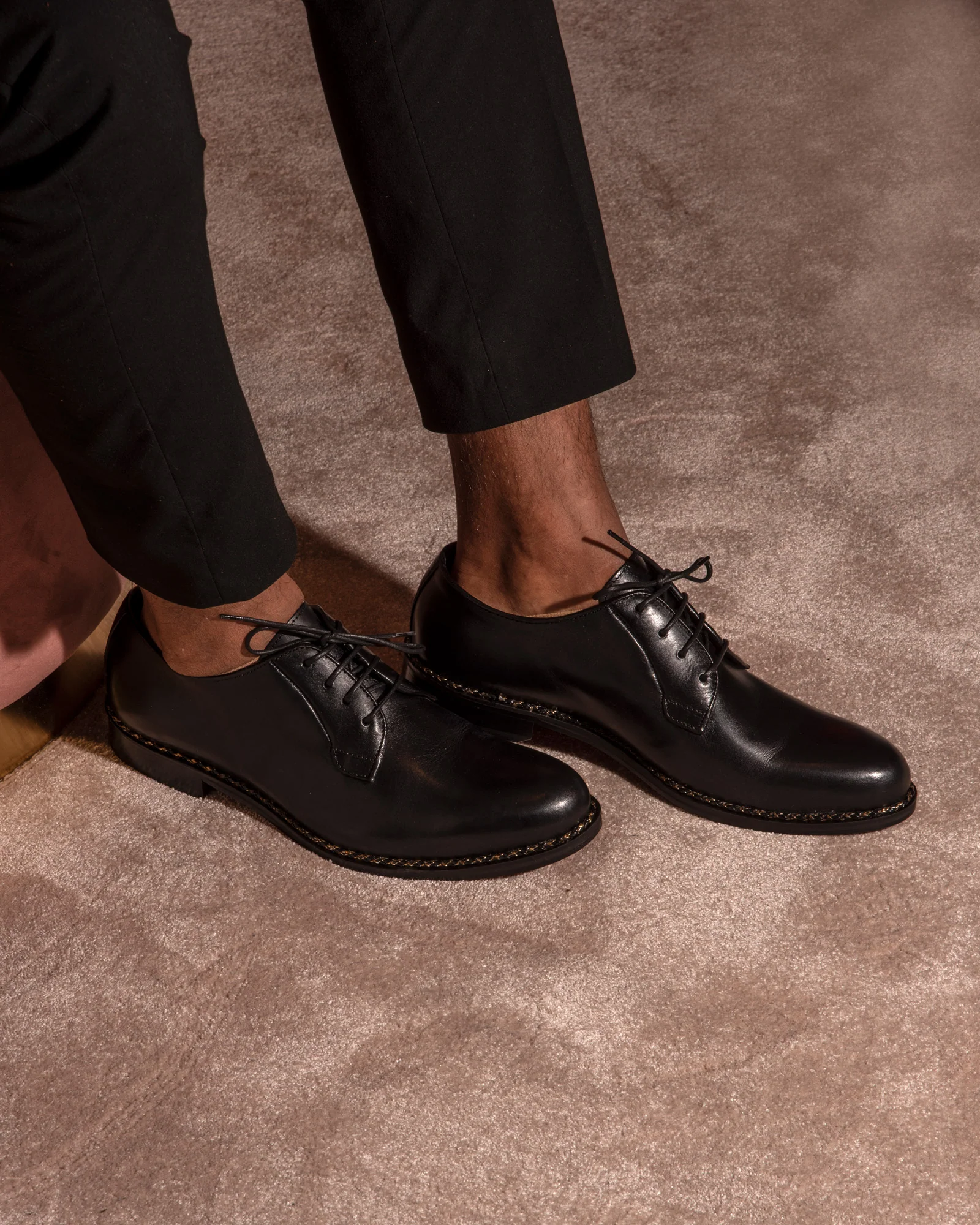 Lace up | Smooth Black Leather