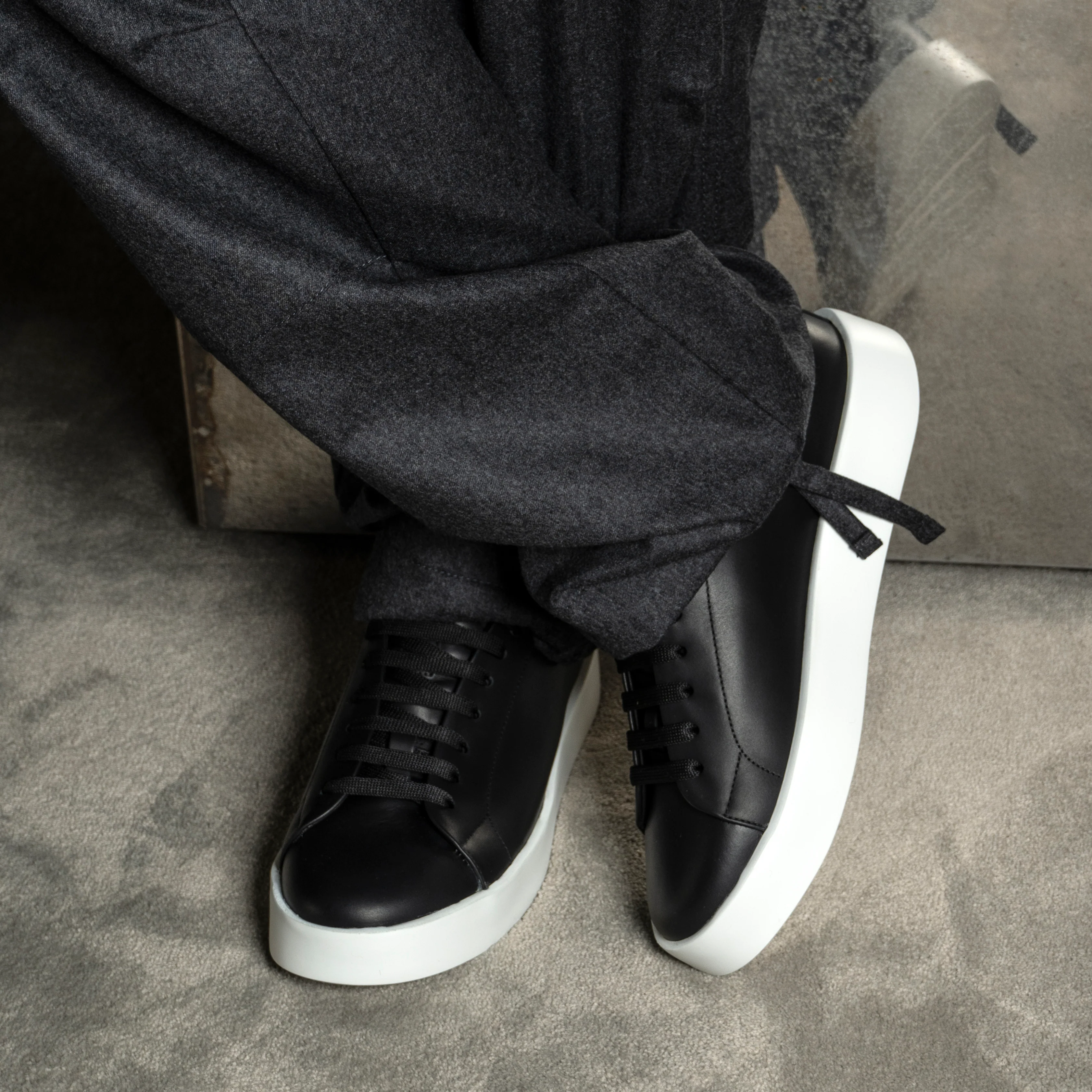 Nemesis | Black & Gold