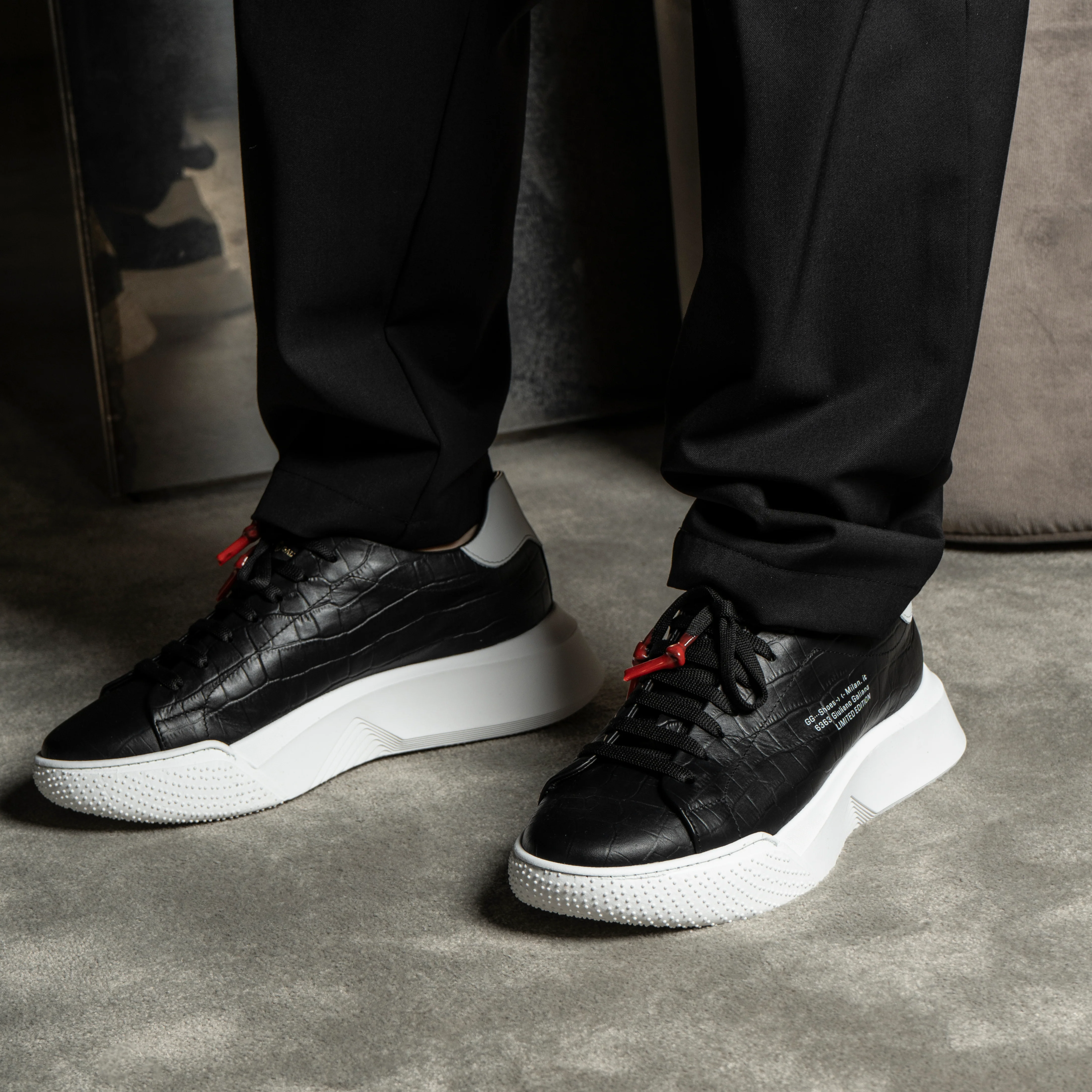 Nemesis | Croc Black